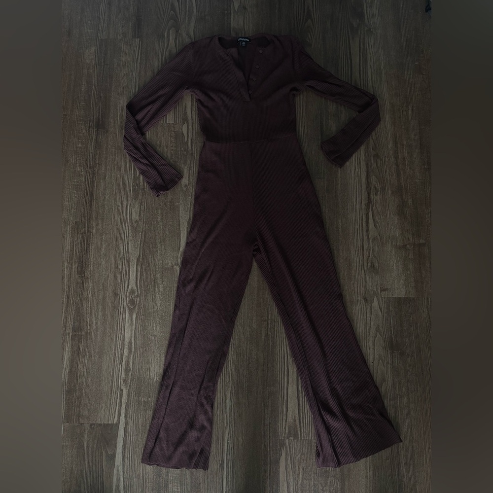 Burgundy long sleeve jumpsuit #jumpsuit